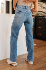 Judy Blue Control Top Distressed Straight Jeans