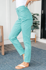 Judy Blue Garment Dyed Slim Jeans in Aquamarine