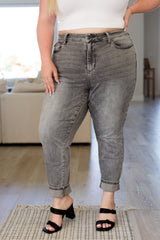 Judy Blue Charlotte Stone Wash Slim Jeans in Gray
