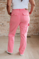 Judy Blue Cargo Straight Jeans in Pink