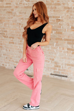 Judy Blue Cargo Straight Jeans in Pink
