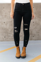 Judy Blue Into The Wild Distressed Skinny Jeans