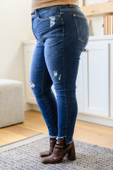 Judy Blue Annalise Slanted Raw Hem Skinny Jeans