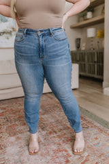 Judy Blue Mariah Tummy Control Shield Pocket Skinny Jeans