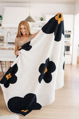 PREORDER: Reese Blanket in Jumbo Floral