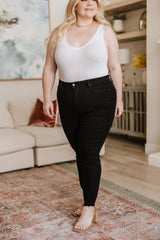 Judy Blue Ebony High Rise Tummy Control Skinny Jeans